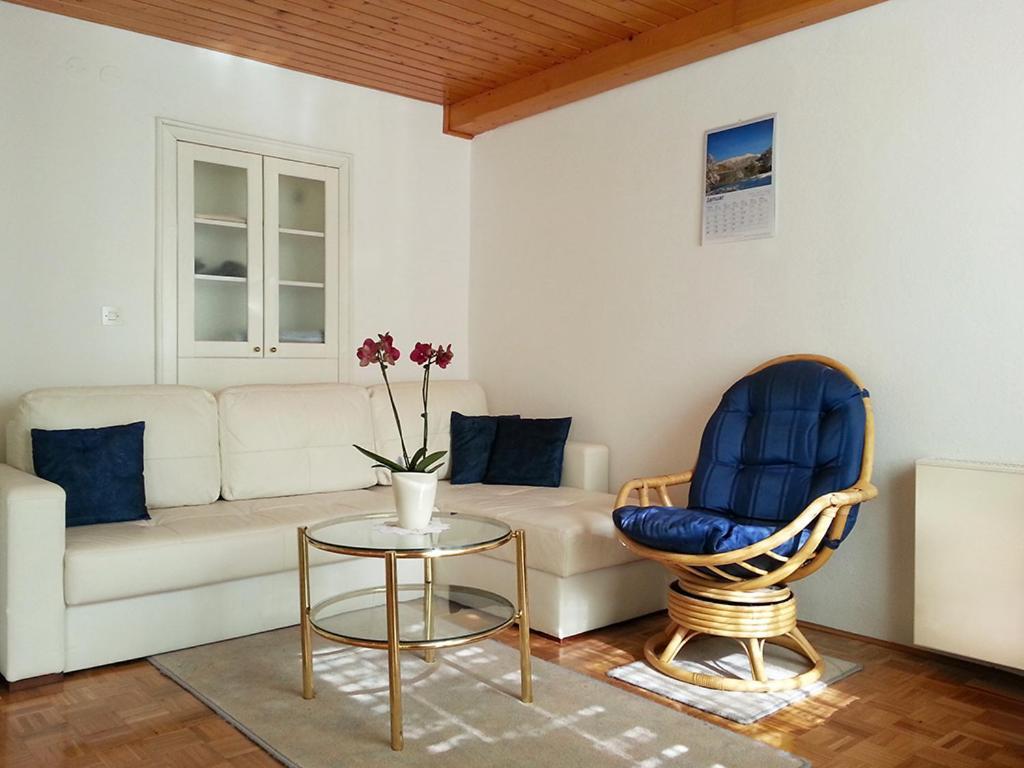 Apartments Ana クランスカゴーラ エクステリア 写真