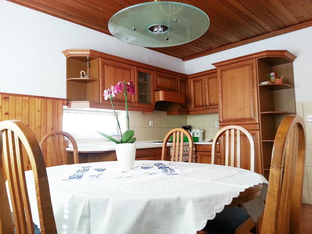 Apartments Ana クランスカゴーラ エクステリア 写真